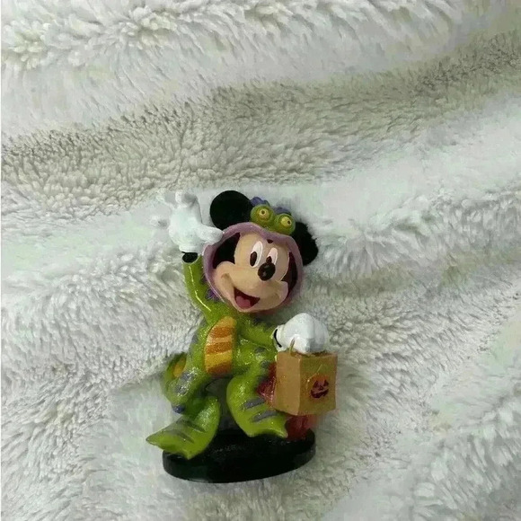 Disney Other - Disney Parks Halloween Mickie‎ Mouse Figurine 6”